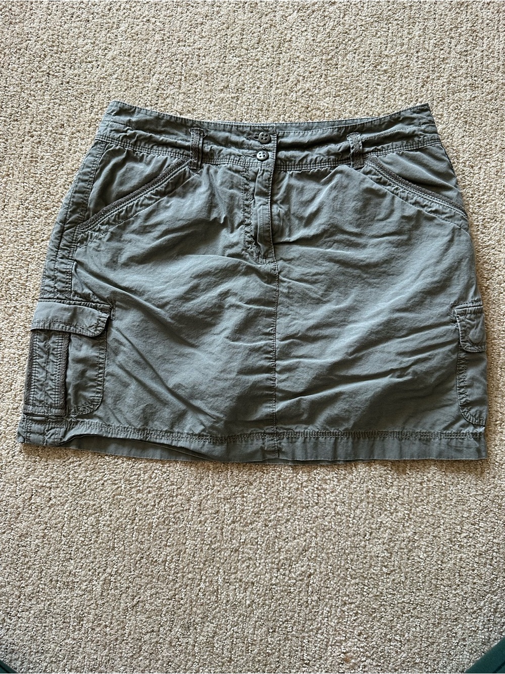 Reitmans Y2K Olive Green Cargo Mini Skort Utility Gorpcore Chic Size 8P - Picture 2 of 10